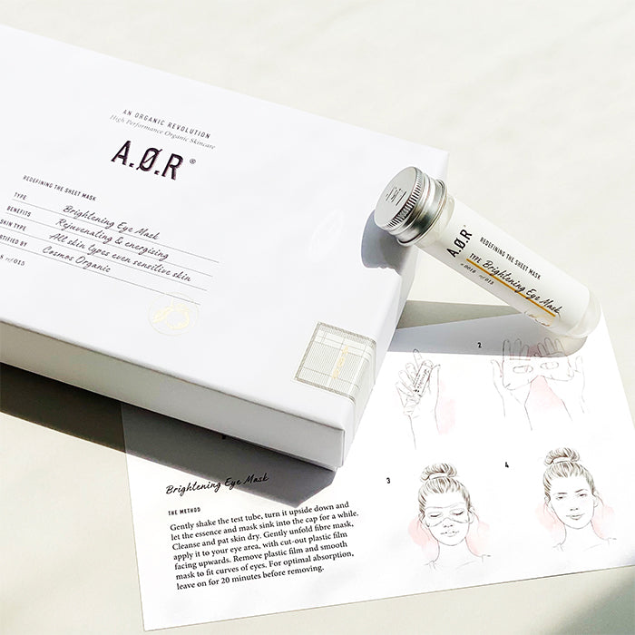 BRIGHTENING EYE MASK