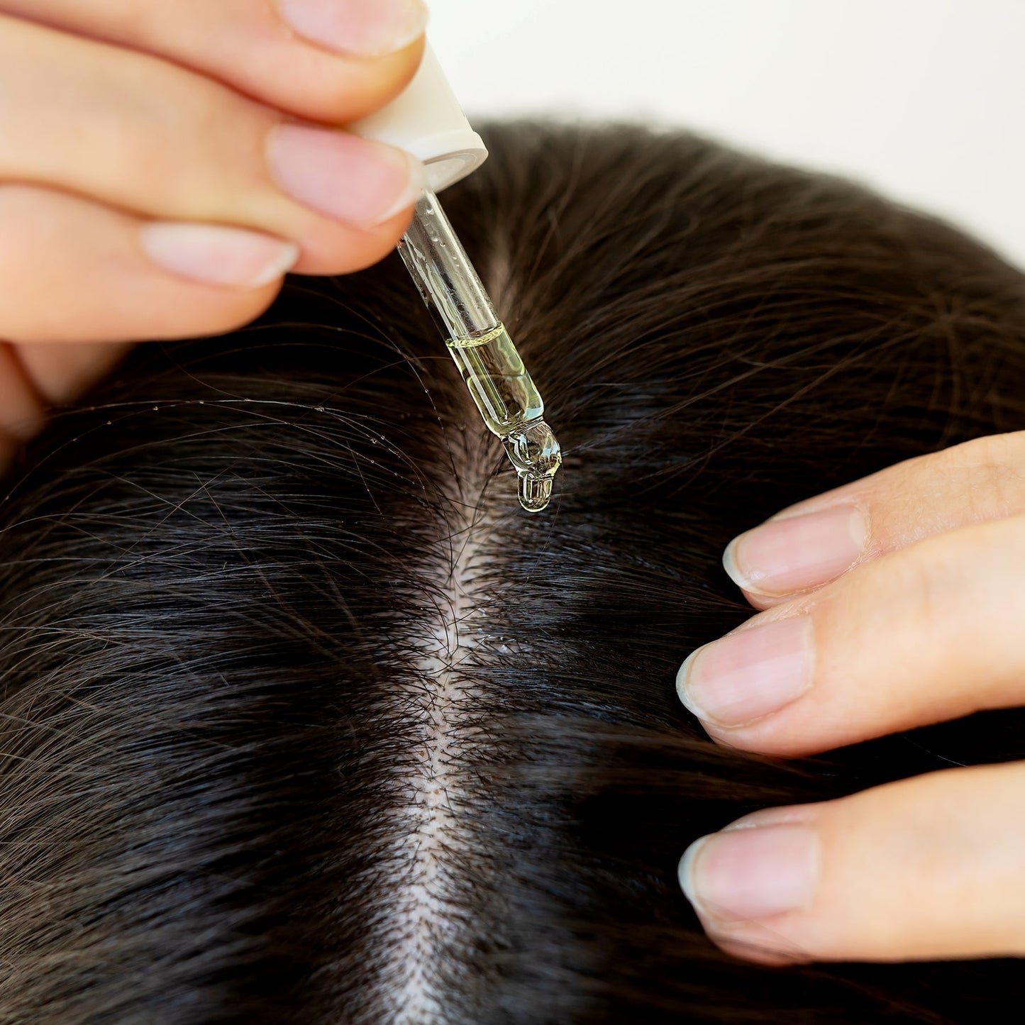 REJUVENATING HAIR GROWTH TREATMENT