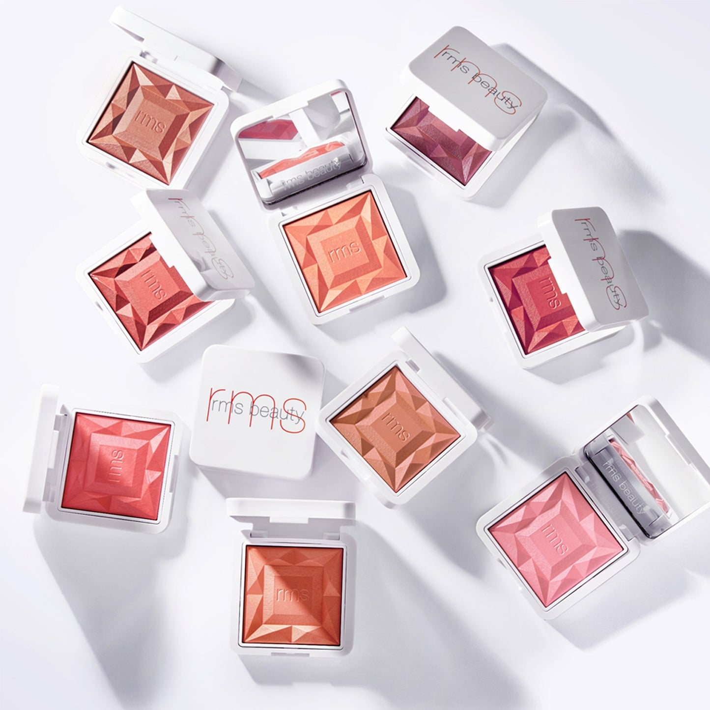 REDIMENSION HYDRA POWDER BLUSH
